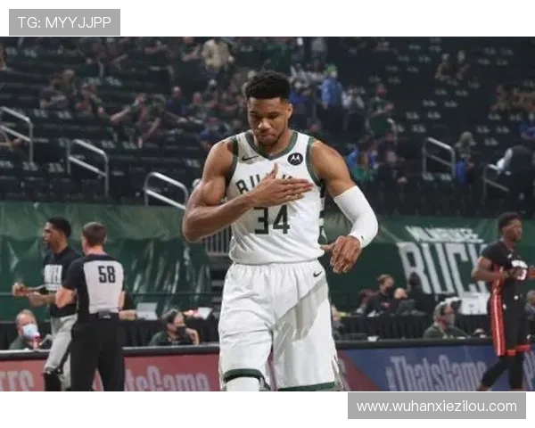 阿德巴约21+8力挺热火险胜雄鹿 阿德巴约21+8力挺热火险胜雄鹿